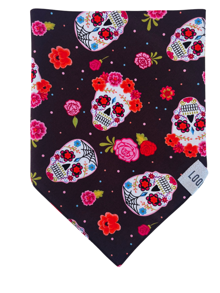 Halstuch Totenkopf